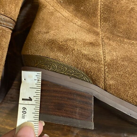 Very Volatile Chocolate Brown Suede Western Boots Chic Metal Detail Toe & Heel - Picture 12 of 14